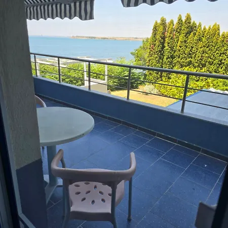 Апартамент Paradise Blue Bay