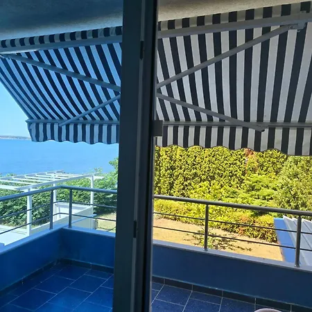 Paradise Blue Bay Апартаменты